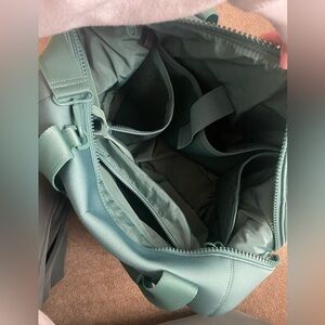 Green Dagne Dover duffle bag